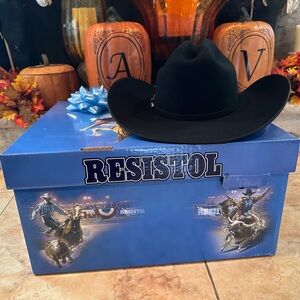 Hardly Used Beautiful Black Felt Resistol Cowboy Hat 🤠